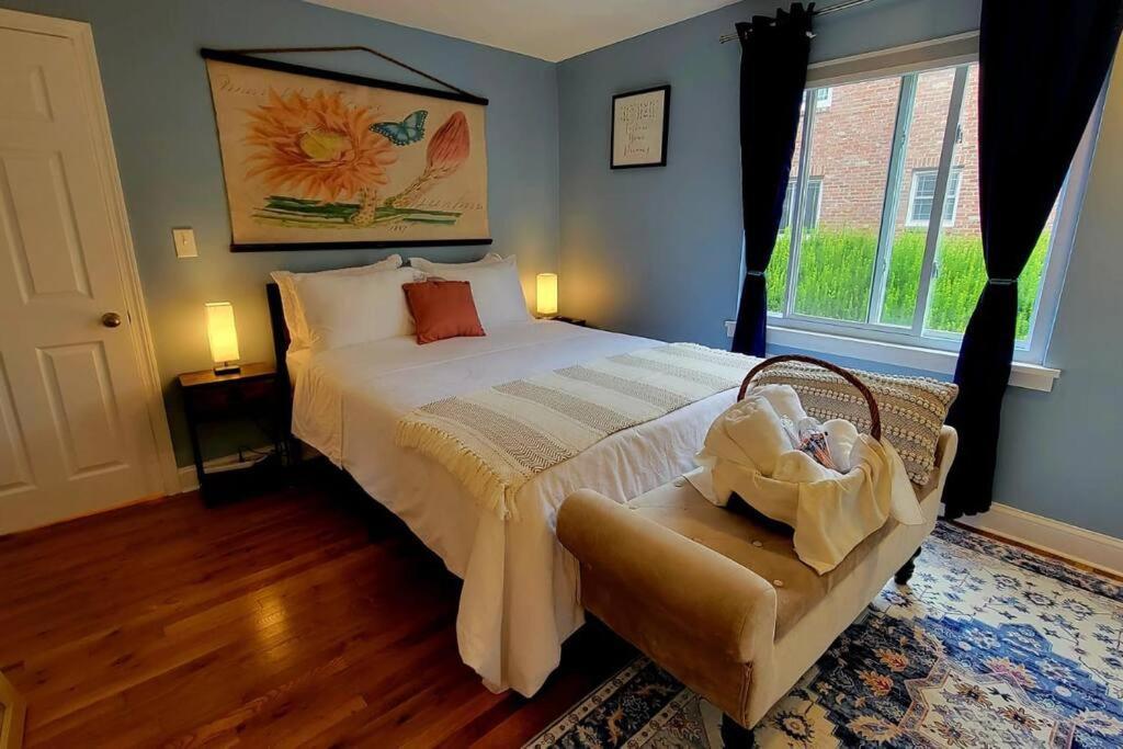 Unique & Peaceful Boston Home Εξωτερικό φωτογραφία