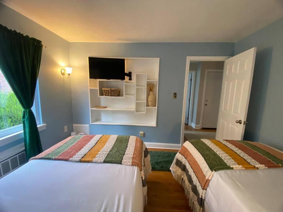 Unique & Peaceful Boston Home Εξωτερικό φωτογραφία