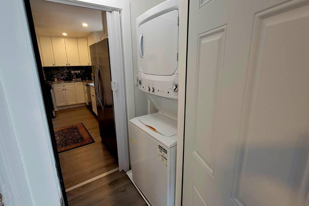 Unique & Peaceful Boston Home Εξωτερικό φωτογραφία