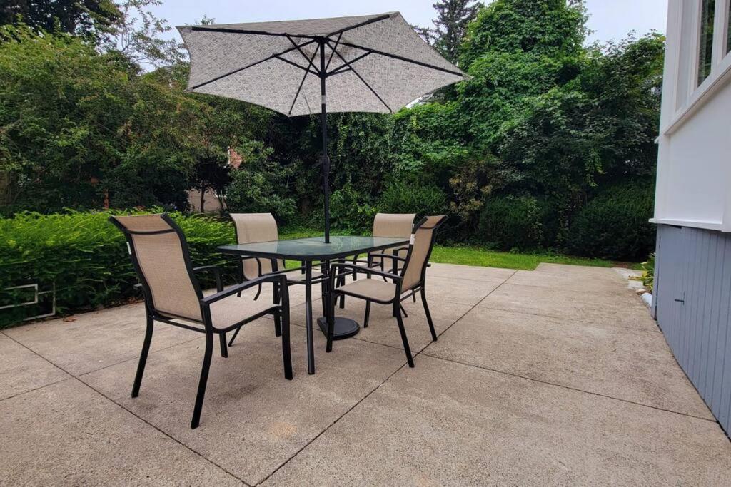 Unique & Peaceful Boston Home Εξωτερικό φωτογραφία