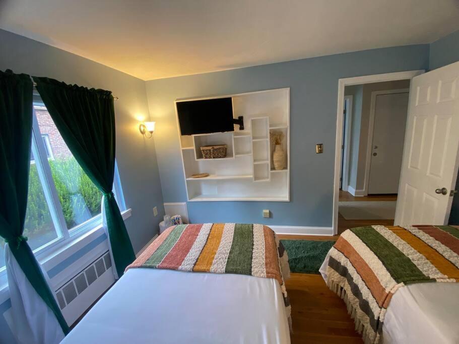 Unique & Peaceful Boston Home Εξωτερικό φωτογραφία