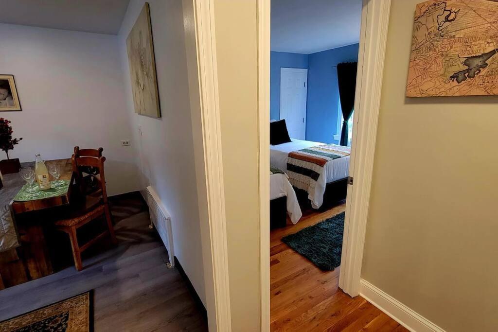 Unique & Peaceful Boston Home Εξωτερικό φωτογραφία