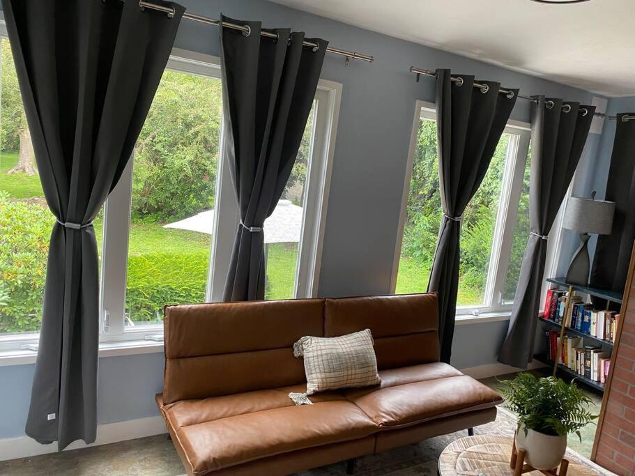 Unique & Peaceful Boston Home Εξωτερικό φωτογραφία