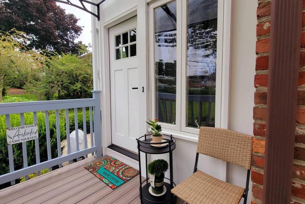 Unique & Peaceful Boston Home Εξωτερικό φωτογραφία