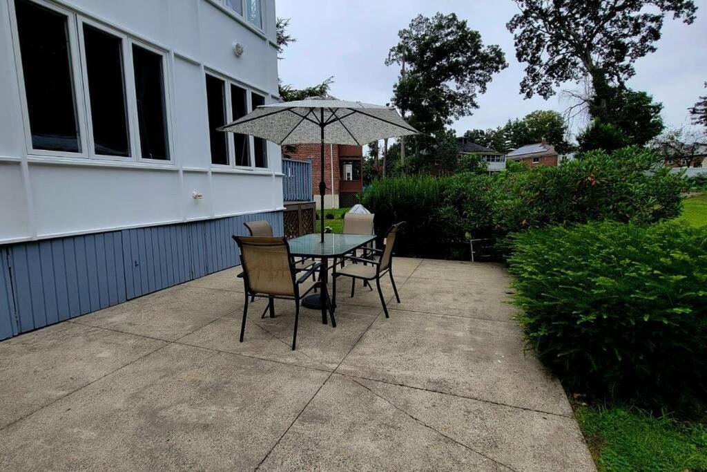 Unique & Peaceful Boston Home Εξωτερικό φωτογραφία